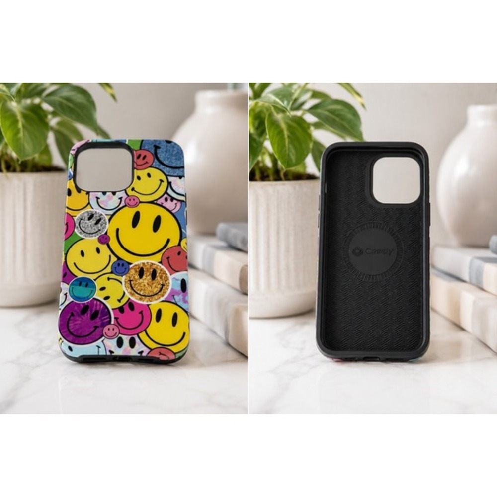Casely iPhone 13 Pro Case Happy Face Print MagSafe Compatible Multi Color‎ 81-13